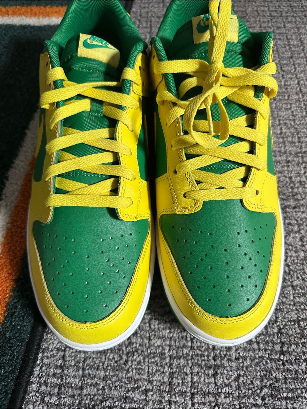 Nike Dunk Low Reverse Brazil - Picture 4 of 5